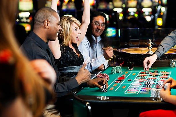 mydei app interface showing live casino games and sports betting options